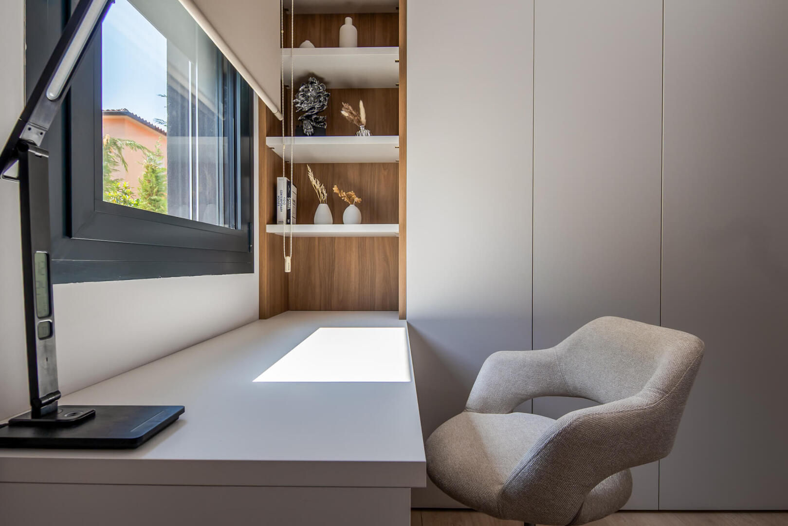 Just a perfect studying or work area